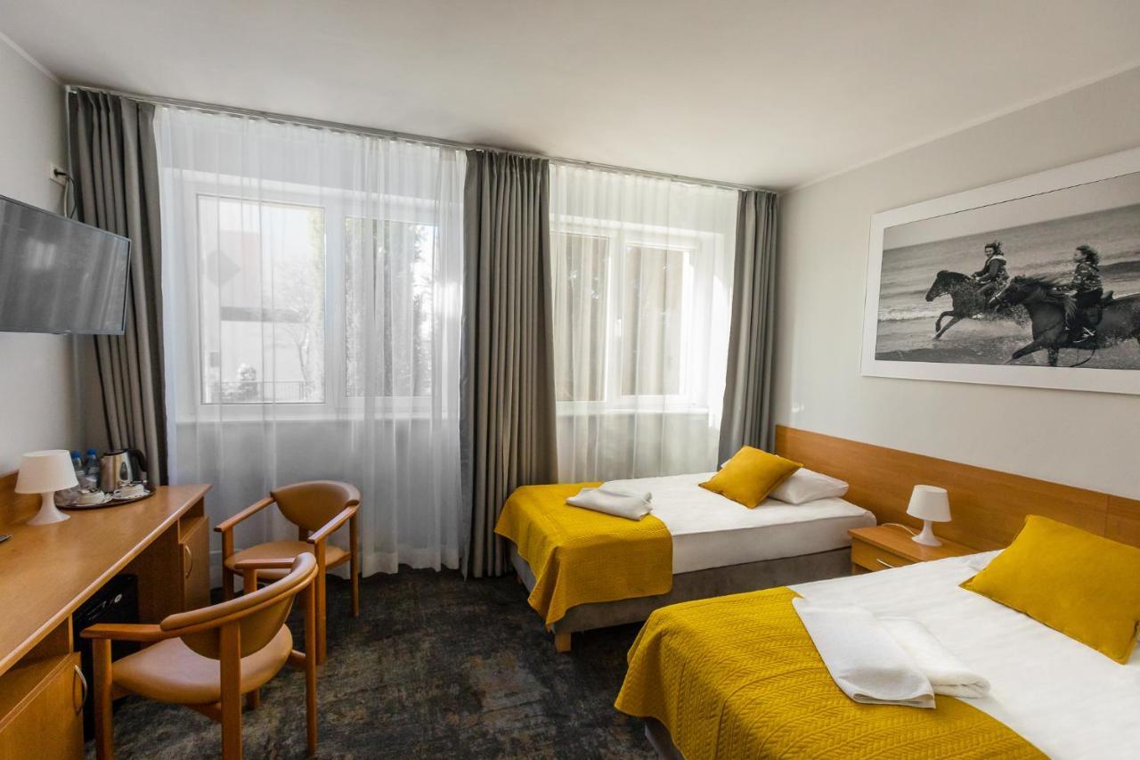 Deluxe Single Room,1084390120:JPEG