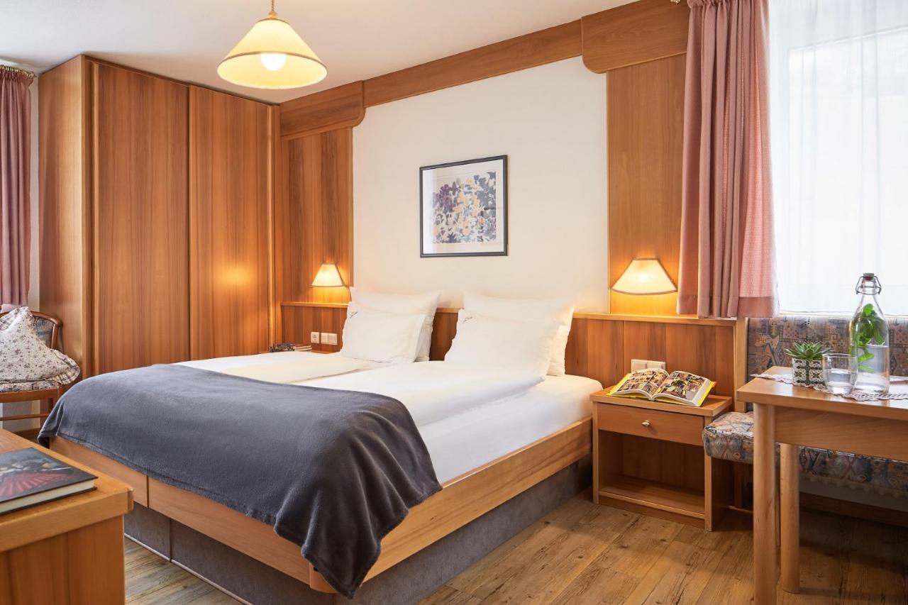 Standard Doppel- oder Zweibettzimmer