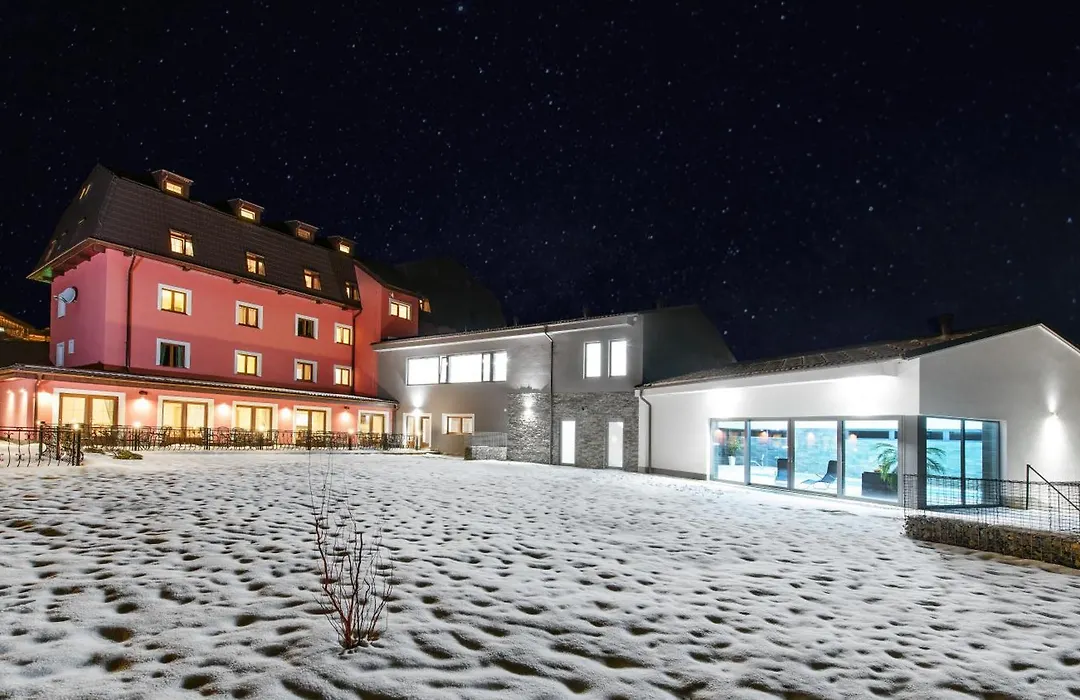 Sport Hotel-1